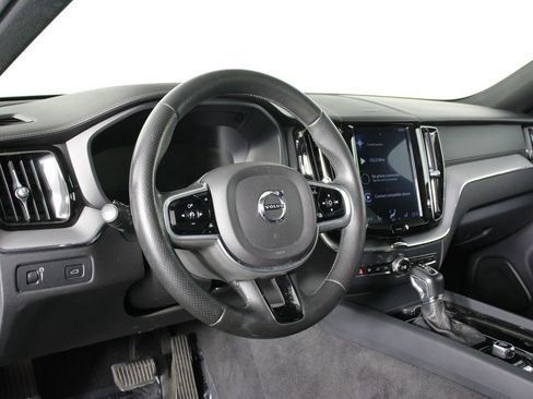 Used 2019 Volvo XC60 T5 Inscription FWD image 14