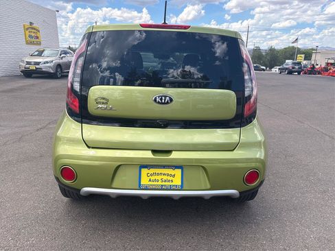 Used 2018 Kia Soul + FWD image 24