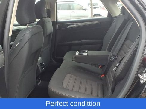 Used 2018 Ford Fusion SE image 13