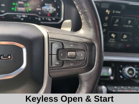 Used 2023 GMC Sierra 1500 Denali w/ Denali Reserve Package AWD/4WD image 8