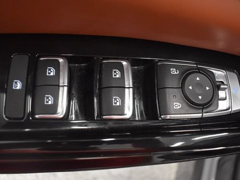 Used 2022 Kia Carnival SX Prestige FWD image 21