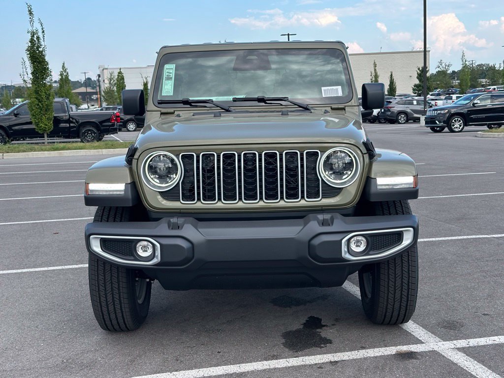 New 2026 Jeep Wrangler Unlimited Sahara AWD/4WD image 2