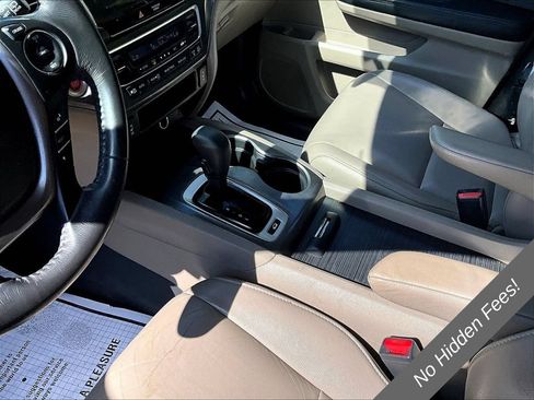 Used 2017 Honda Pilot EX-L image 10