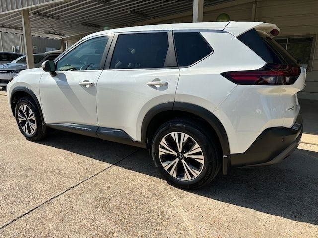 Used 2022 Nissan Rogue SV AWD/4WD image 9
