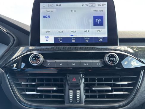 Used 2025 Ford Escape ST-Line Select AWD/4WD image 16