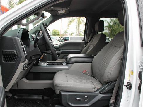 Used 2018 Ford F250 XLT w/ XLT Premium Package image 19