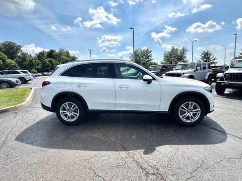 New 2026 Mercedes-Benz GLC 300 4MATIC image 17