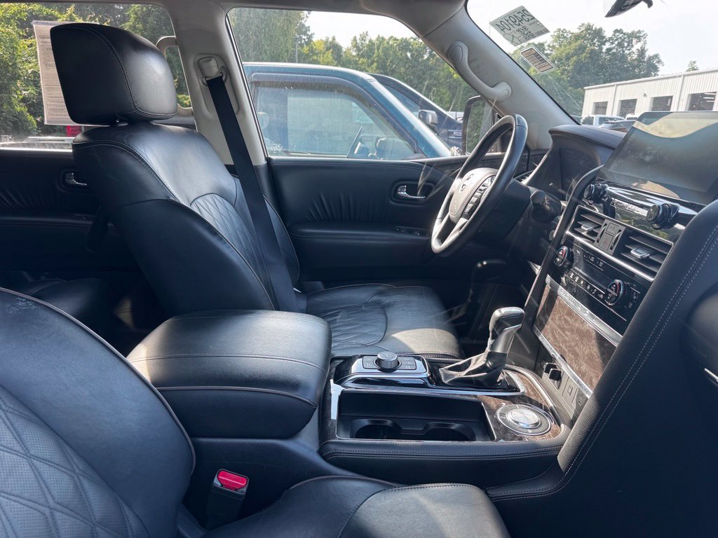 Used 2023 Nissan Armada Platinum w/ Captain's Chairs Package RWD image 4
