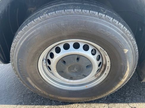 Used 2022 Mercedes-Benz Sprinter 2500 image 25