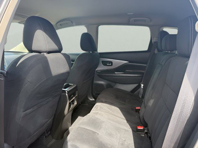Used 2021 Nissan Murano SV AWD/4WD image 9