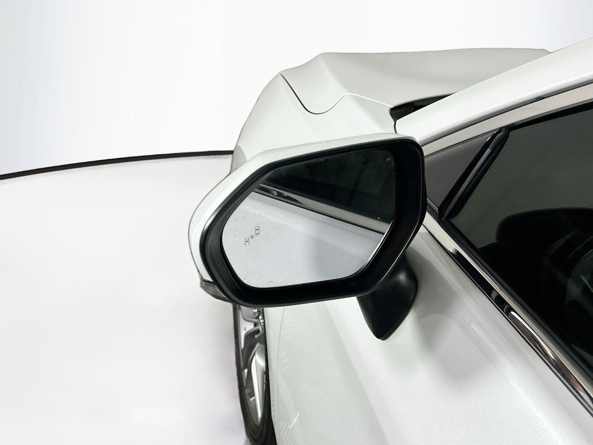 Used 2020 Toyota Avalon XLE w/ Moonroof Package FWD image 16