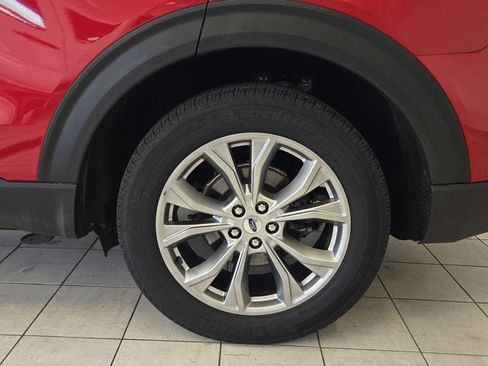 Used 2022 Ford Explorer Limited w/ Equipment Group 301A AWD/4WD image 15
