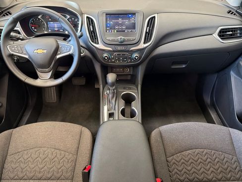 Used 2024 Chevrolet Equinox LT FWD image 3