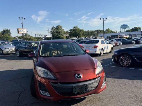 Used 2011 MAZDA MAZDA3 s Grand Touring w/ Tech Pkg FWD image 4