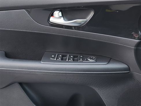 Certified 2022 Kia Forte GT-Line w/ GT-Line Premium Package image 24