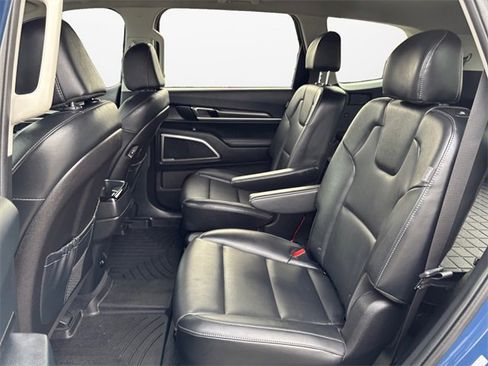 Used 2024 Kia Telluride S w/ S Sunroof Package image 13