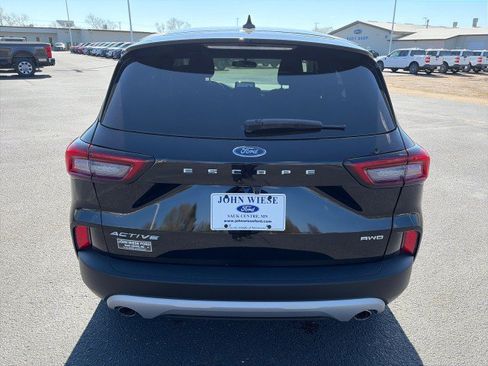 Used 2023 Ford Escape Active AWD/4WD image 4