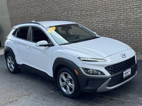 Used 2023 Hyundai Kona SEL FWD image 4