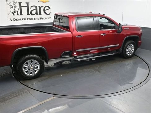 Used 2024 Chevrolet Silverado 2500 High Country w/ High Country Premium Package image 37