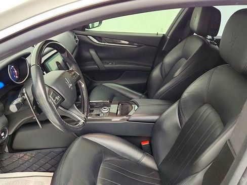 Used 2017 Maserati Ghibli RWD image 21
