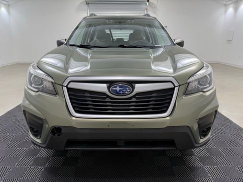 Used 2019 Subaru Forester Base w/ Alloy Wheel Package image 2