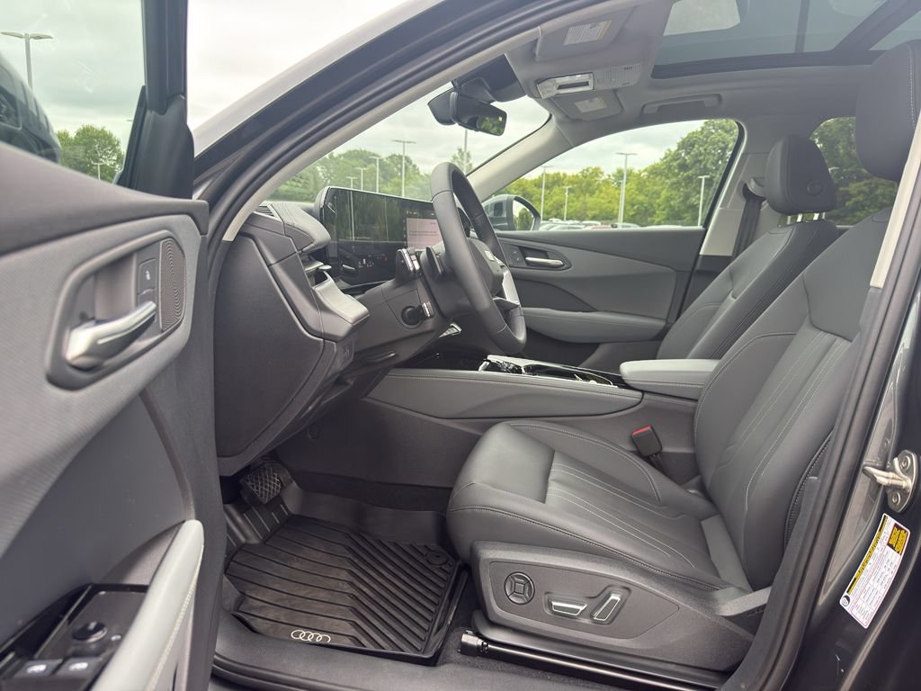Used 2026 Audi Q3 quattro 2.0T AWD/4WD image 12