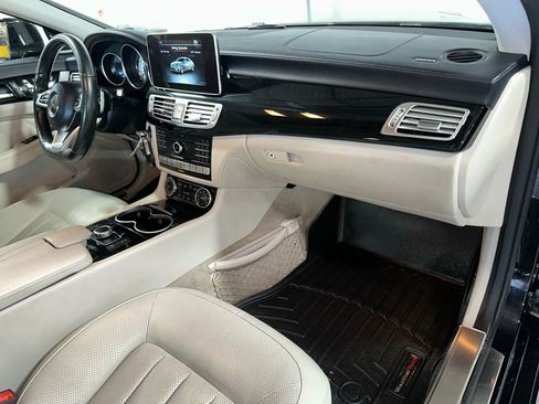 Used 2016 Mercedes-Benz CLS 550 4MATIC image 37