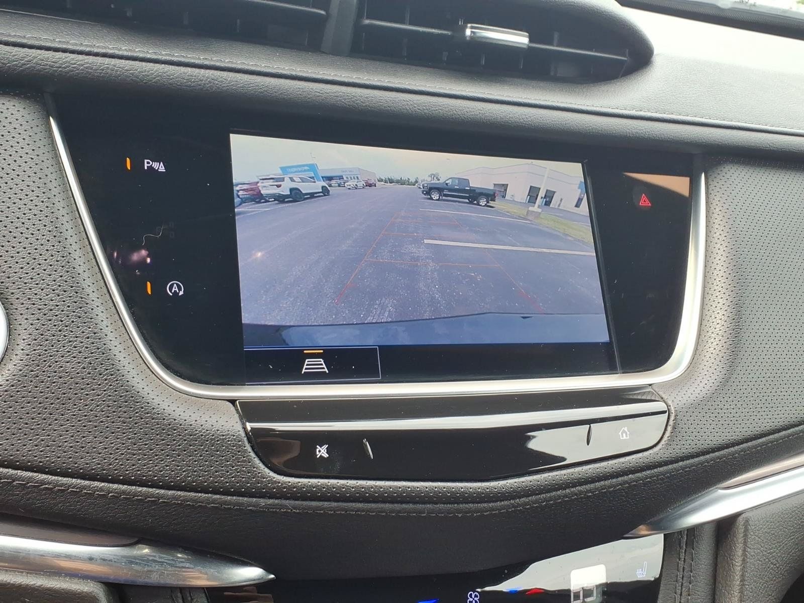Used 2023 Cadillac XT5 Luxury FWD image 13