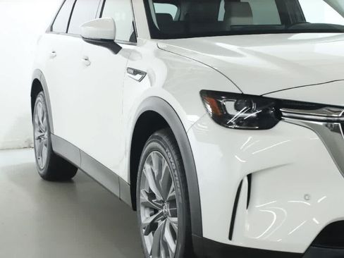 Certified 2026 MAZDA CX-90 3.3 Turbo w/ Preferred Package AWD/4WD image 8