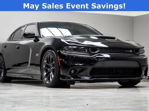 Used 2023 Dodge Charger Scat Pack w/ Plus Group RWD image 4