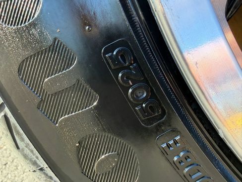 Used 2008 Ford Mustang Shelby GT500 RWD image 38