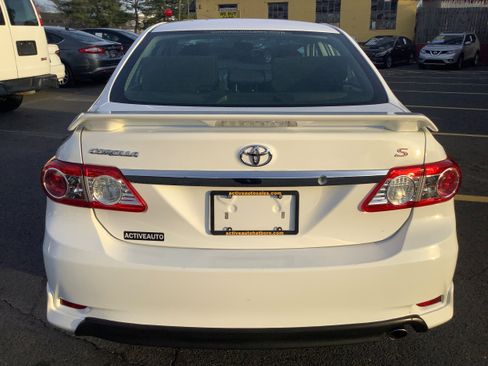 Used 2013 Toyota Corolla S image 6