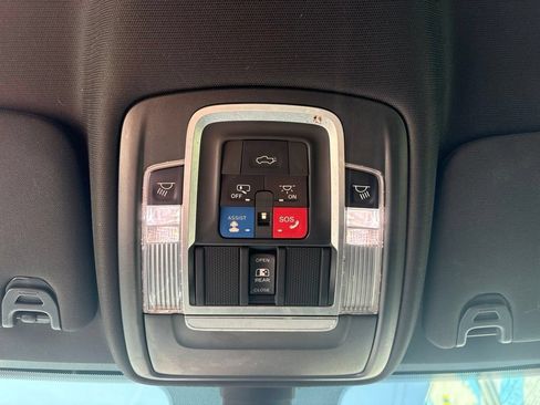 Used 2020 RAM 2500 Laramie AWD/4WD image 19