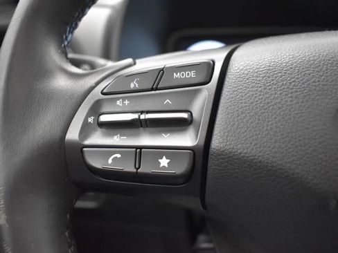 Used 2022 Hyundai Kona Limited w/ Cargo Package image 25