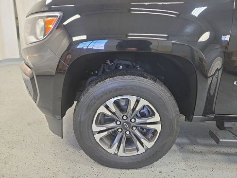 Certified 2022 Chevrolet Colorado Z71 w/ Safety Package image 34