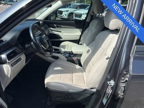 Used 2020 Kia Telluride EX w/ Towing Package FWD image 18