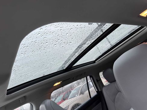 Used 2021 Toyota Highlander Platinum image 24