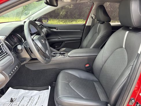 Used 2024 Toyota Camry XSE w/ Navigation Package FWD image 11