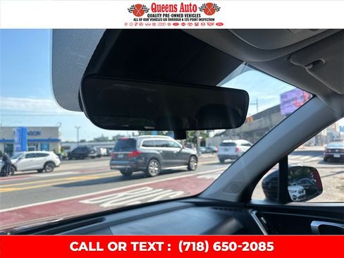 Used 2021 Kia Sorento S AWD/4WD image 16