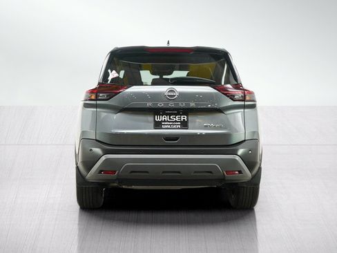 Used 2023 Nissan Rogue SV AWD/4WD image 5