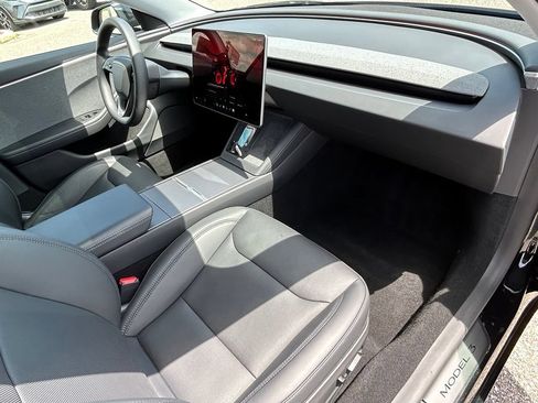 Used 2026 Tesla Model 3 RWD image 36