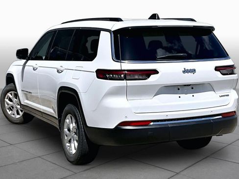 Used 2023 Jeep Grand Cherokee L Limited RWD image 12