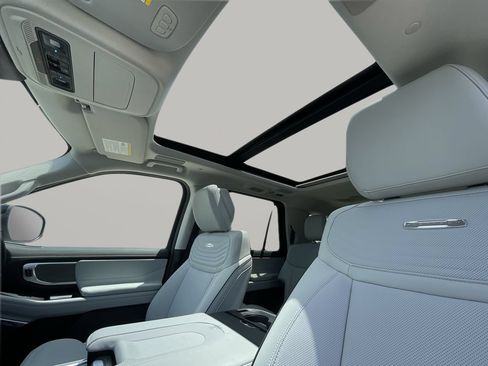 New 2026 Ford Expedition Max Platinum w/ Platinum Ultimate Package AWD/4WD image 23