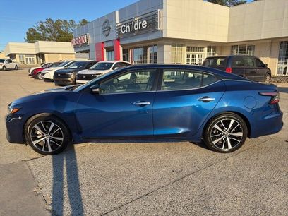 Used 2023 Nissan Maxima SV w/ Floor Mat Group