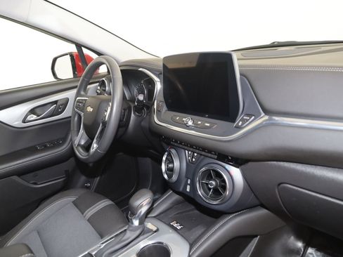 Used 2024 Chevrolet Blazer LT w/ Convenience Package FWD image 40