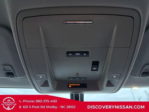 Used 2017 Chevrolet Silverado 1500 LT w/ All Star Edition image 25