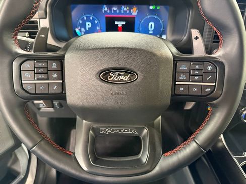 Used 2025 Ford F150 Raptor AWD/4WD image 17