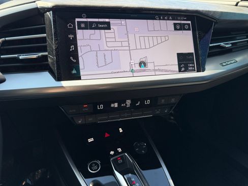 Used 2023 Audi Q4 e-tron Premium Plus w/ Premium Plus image 12