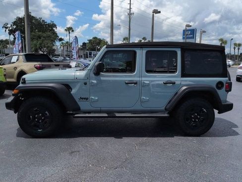 Used 2024 Jeep Wrangler Unlimited Sport AWD/4WD image 7