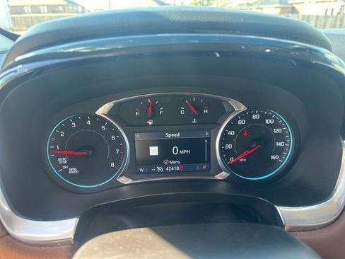 Used 2021 Chevrolet Traverse High Country image 17